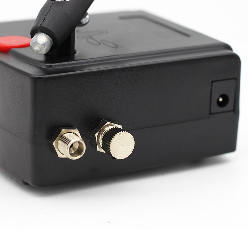Touristes-Pistolet pulvérisate - Airbrush Kit With Mini Compressor avis et prix